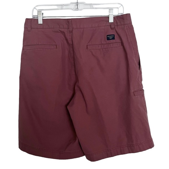 Dockers Mauve Flat Front Relaxed Fit Shorts W 32 - Picture 2 of 7